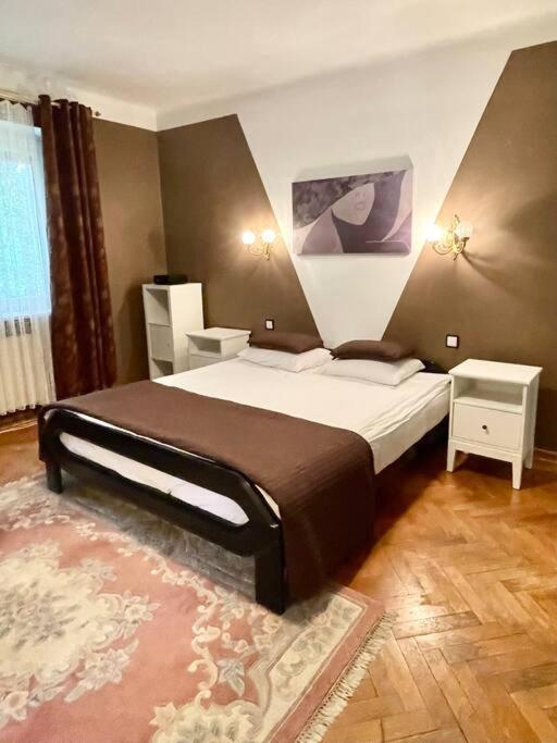 Beautiful Villa With Garden In Milanowek Kültér fotó