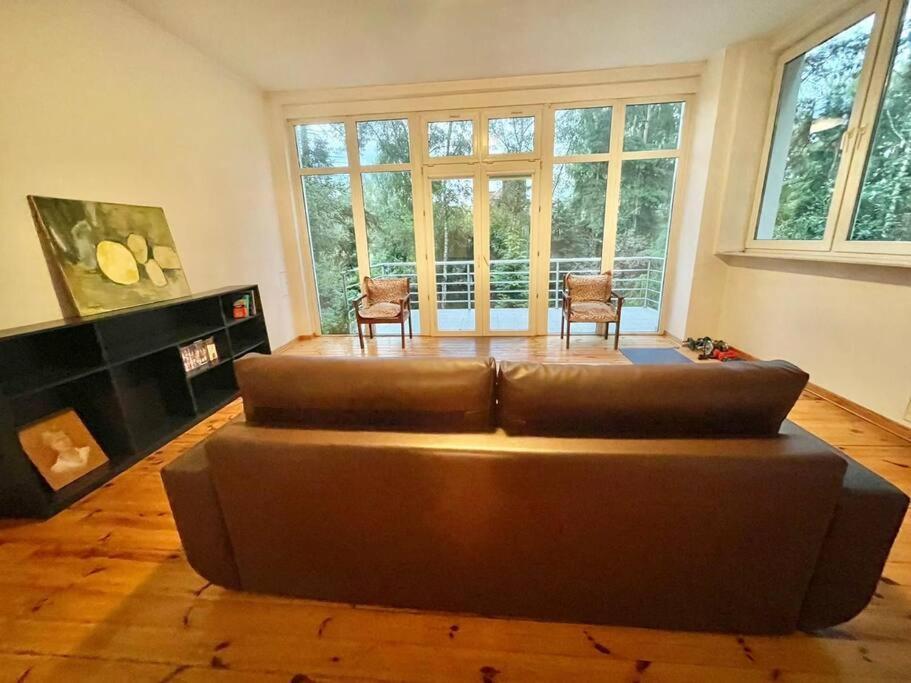 Beautiful Villa With Garden In Milanowek Kültér fotó